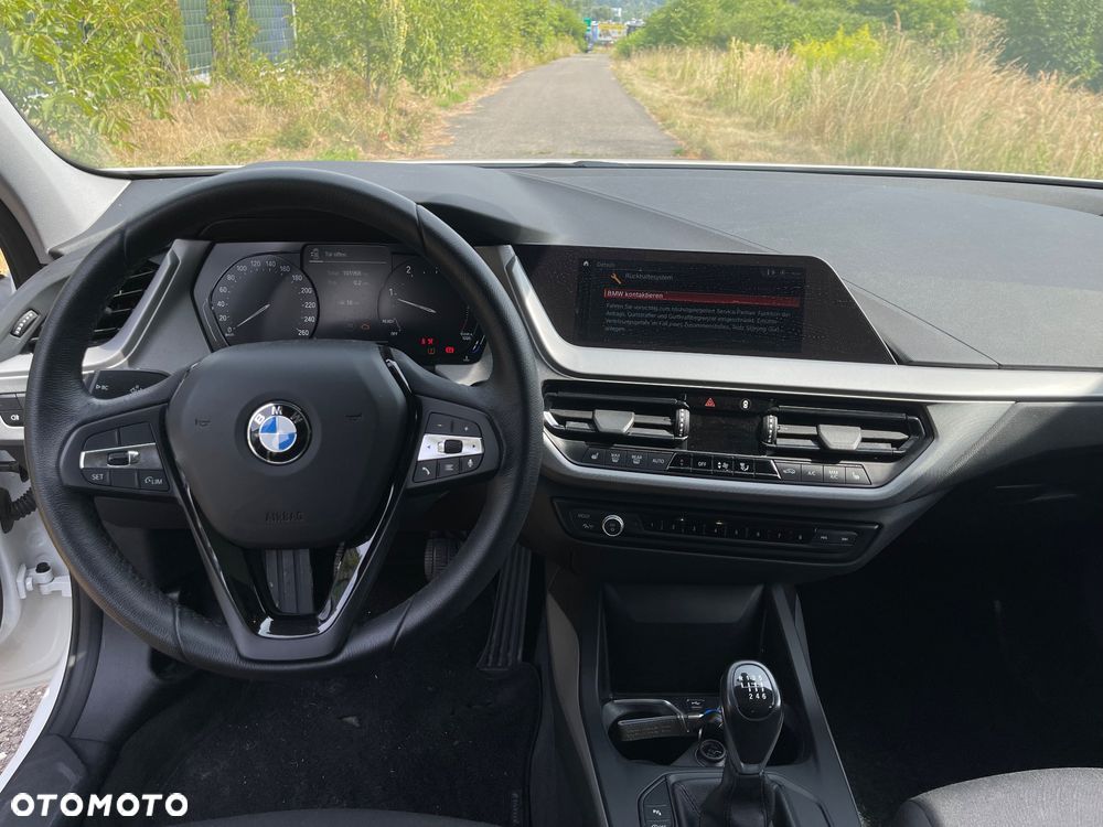 BMW Seria 1 - 14