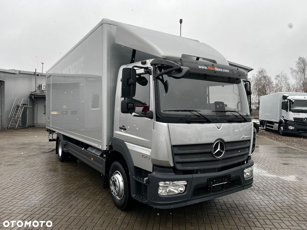 Mercedes-Benz ATEGO - 12