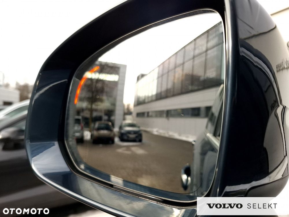 Volvo XC 90 - 33