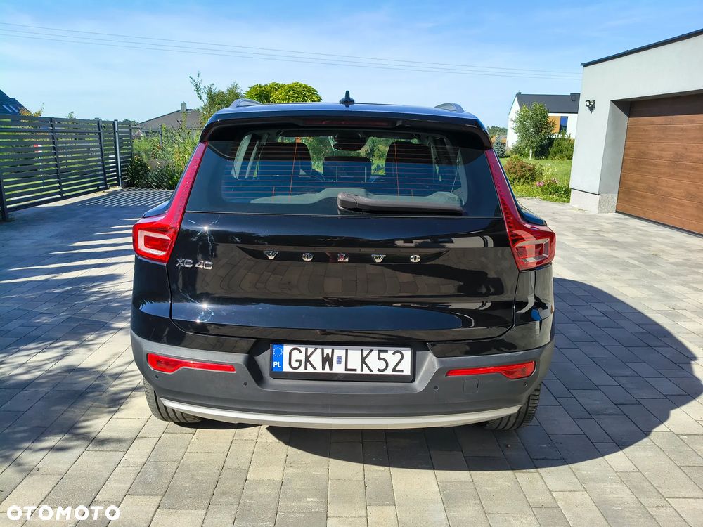 Volvo XC 40 - 4