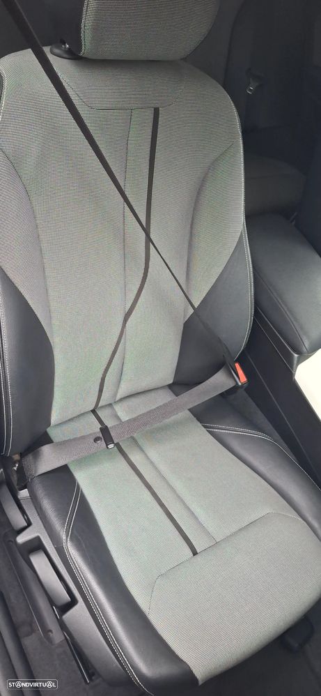 BMW 118 d Aut. Urban Line - 19
