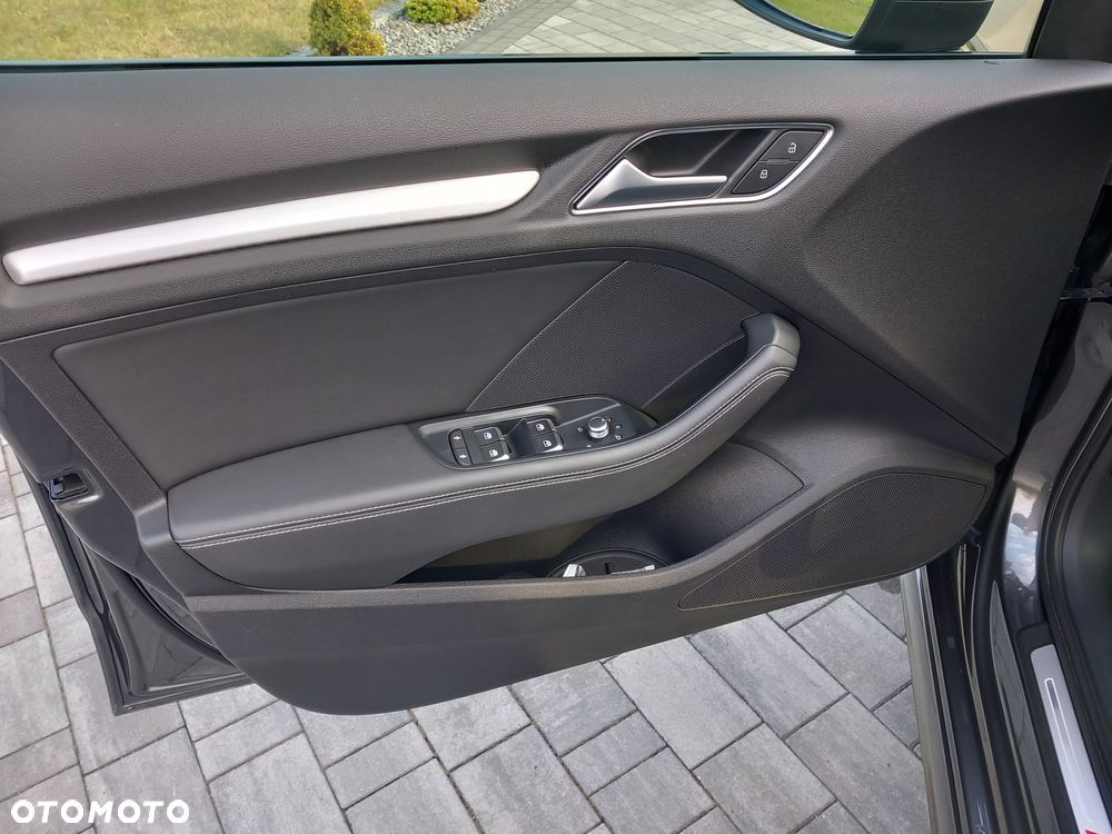 Audi A3 Sportback 35 TFSI S tronic S line - 8