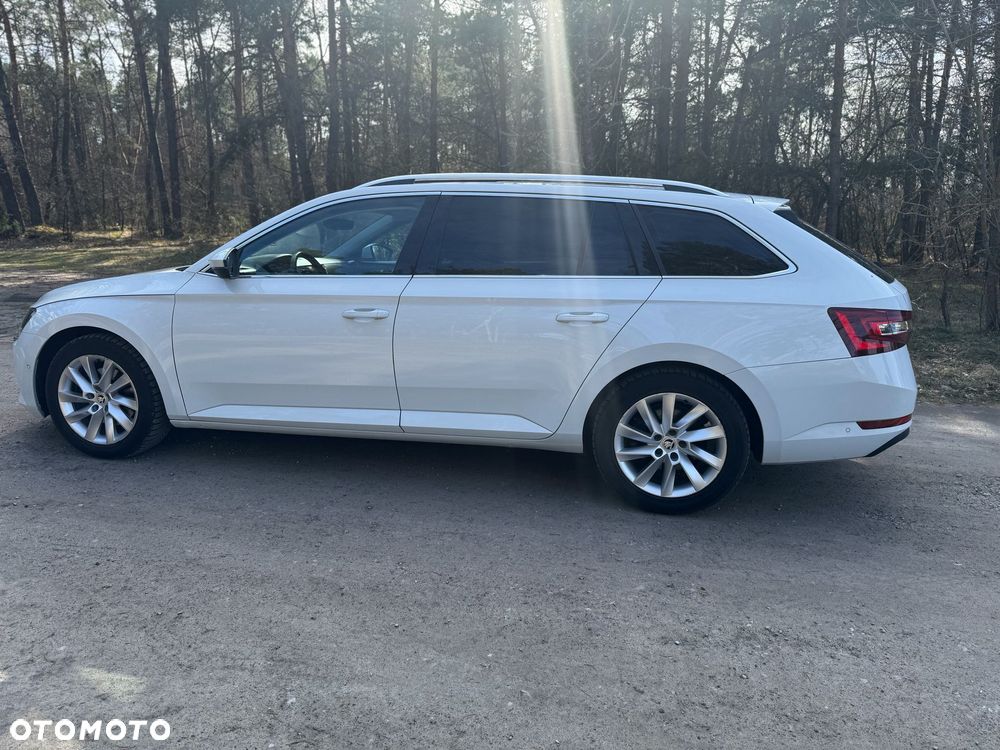 Skoda Superb 1.6 TDI Ambition DSG - 3