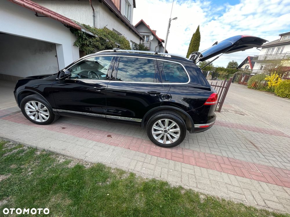 Volkswagen Touareg 3.0 V6 TDI BMT Perfectline R-Style - 9
