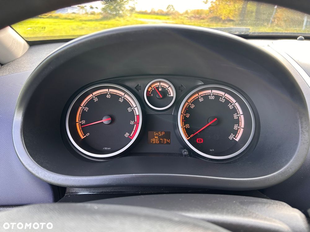 Opel Corsa 1.2 16V - 25