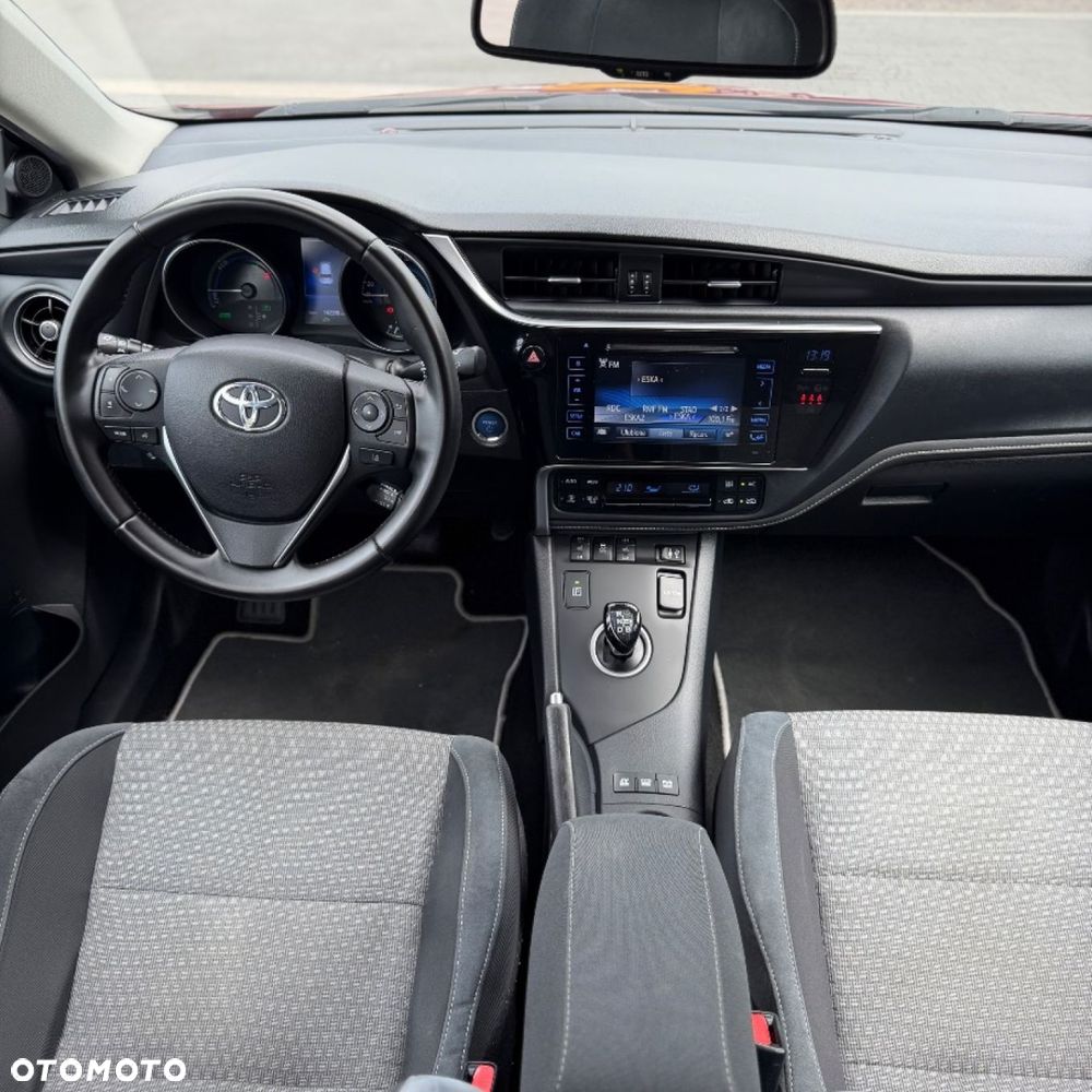 Toyota Auris - 32