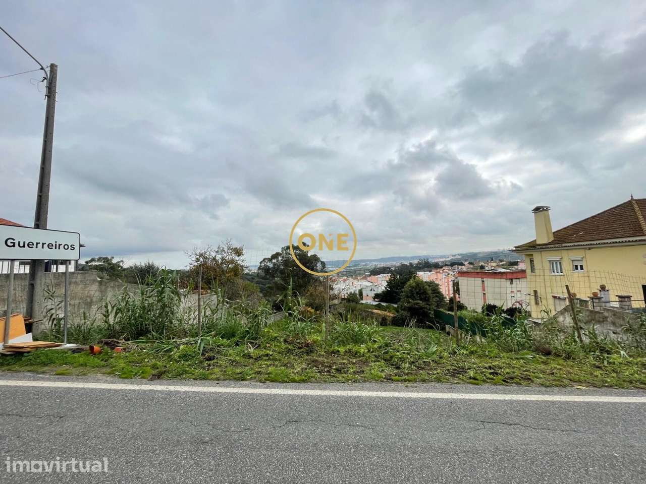 Terreno Urbano de 407m2 para Construção em Guerreiros, Loures - Grande imagem: 5/16