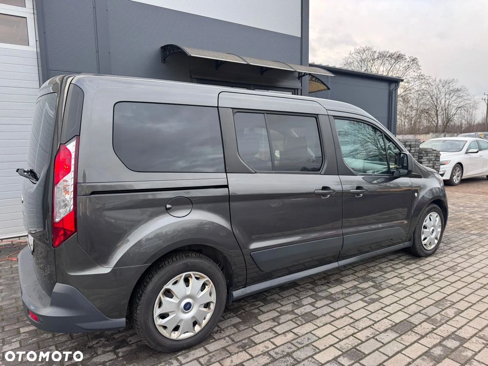 Ford Tourneo Connect Grand - 39