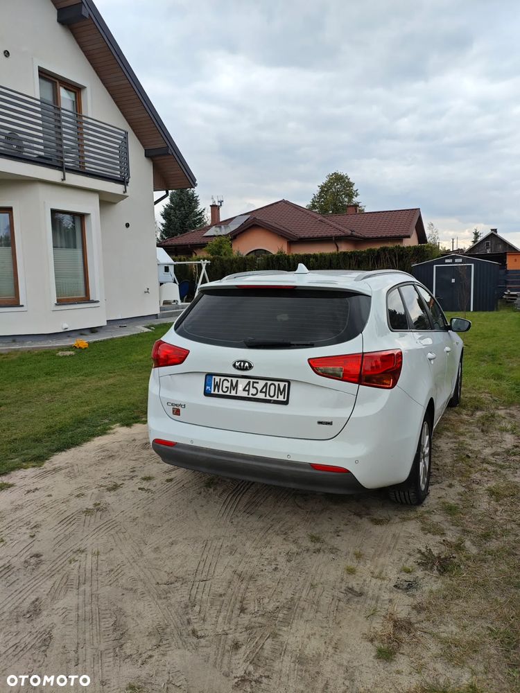 Kia Ceed Cee'd 1.6 CRDi M - 3