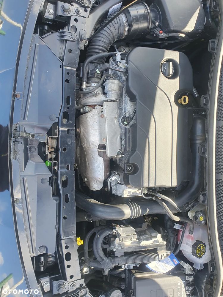 Opel Astra 1.4 Turbo Start/Stop Dynamic - 10