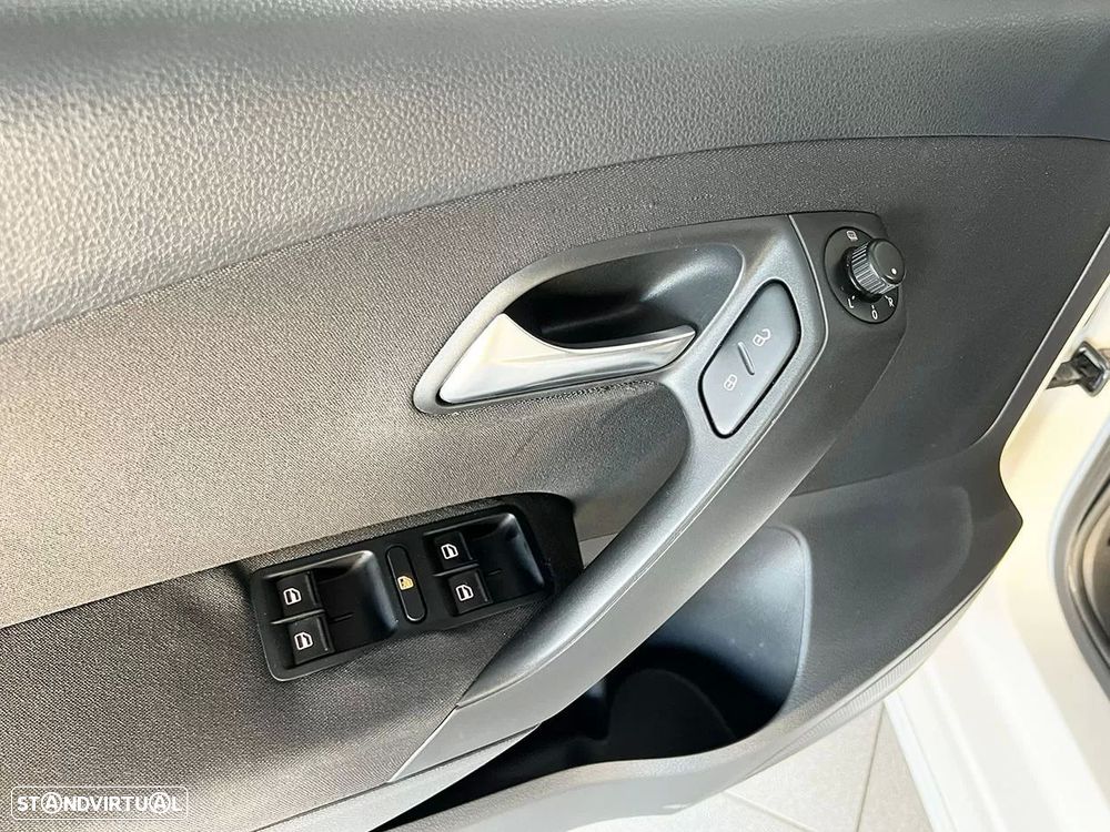 VW Polo 1.2 TDi BlueMotion - 14