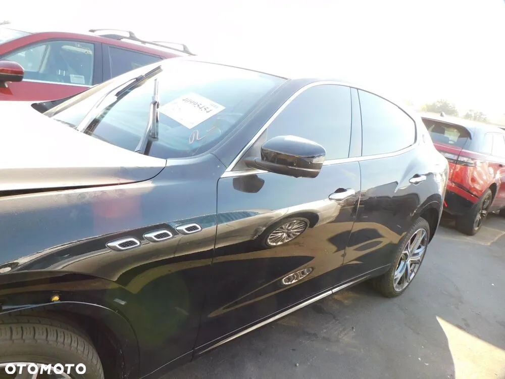 Maserati Levante Q4 GranSport - 4