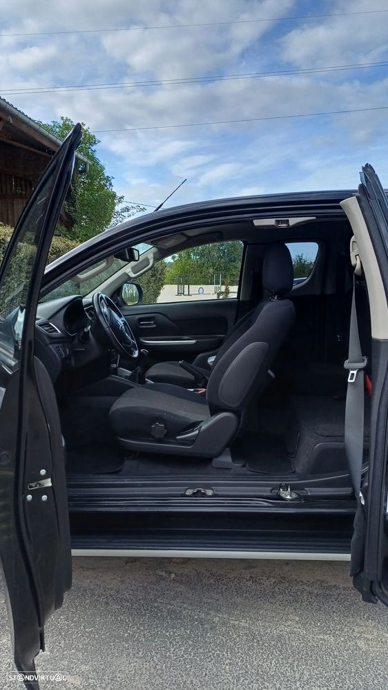 Mitsubishi L200 2.3 DI-D Space Cab Invite 4WD - 6