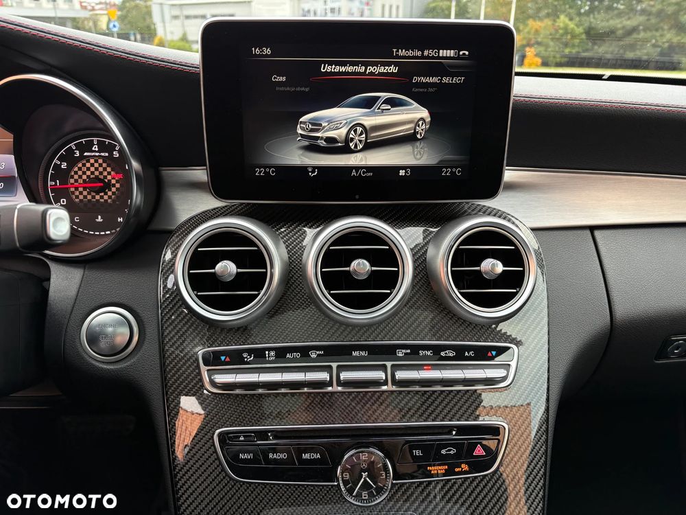 Mercedes-Benz Klasa C AMG 43 4Matic 9G-TRONIC Night Edition - 26