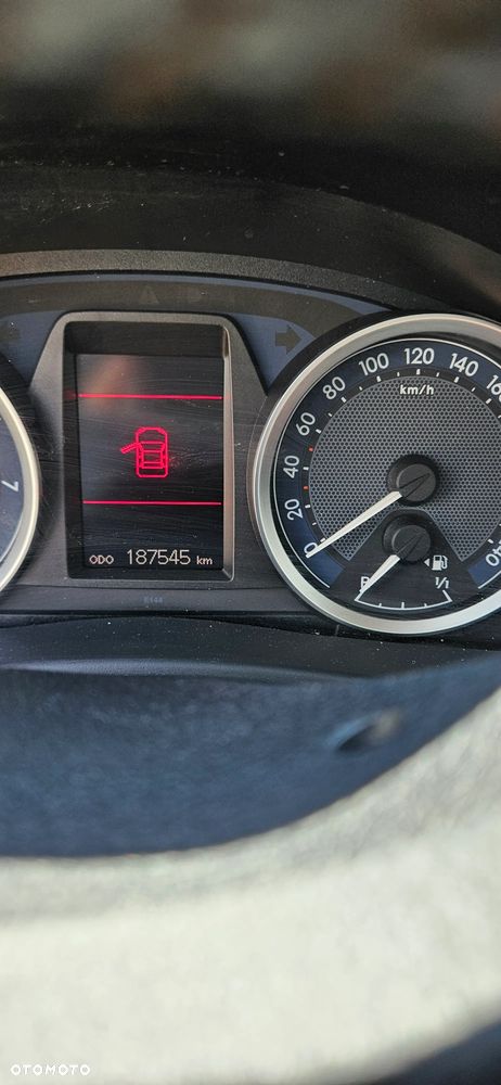 Toyota Auris 1.6 Premium Comfort - 4