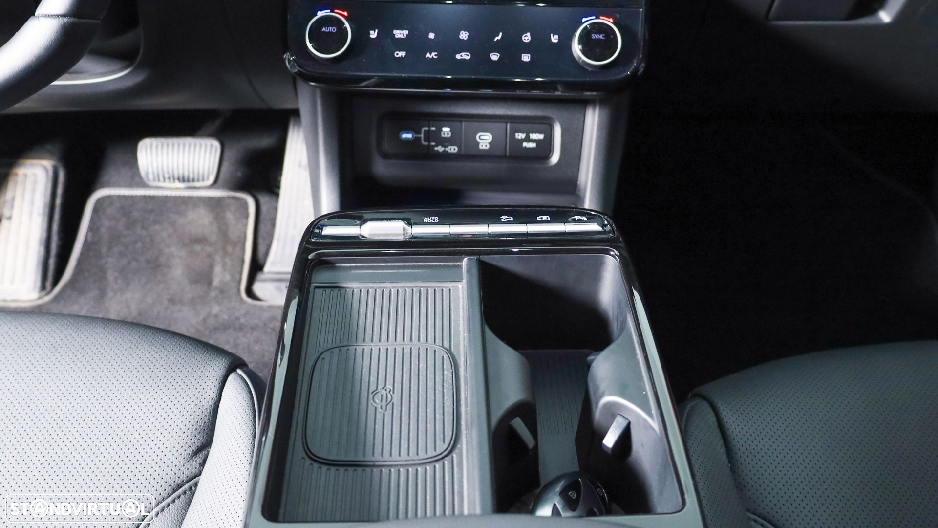 Hyundai Tucson 1.6 T-GDI HEV Vanguard + TT - 17