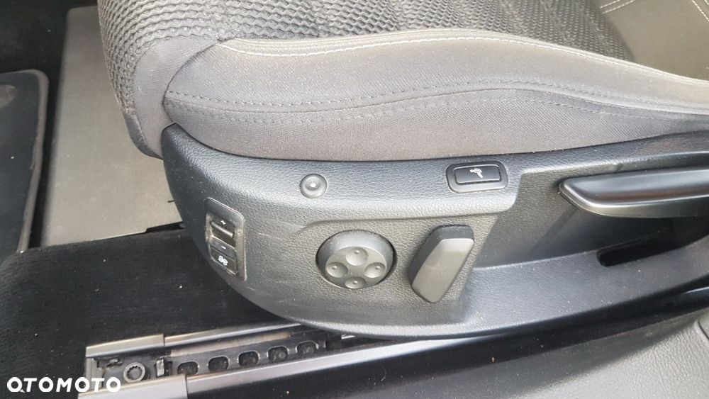 Volkswagen CC - 7