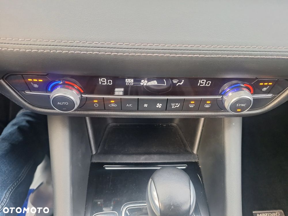 Mazda 6 2.0 SkyJoy - 23