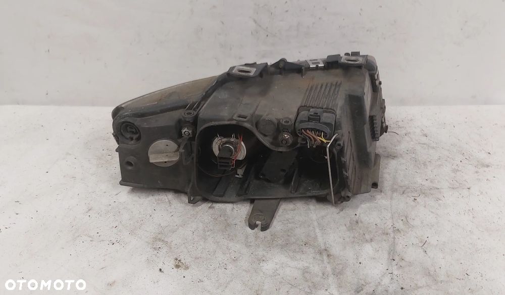 .  LAMPA PRZOD PRZEDNIA LEWA AUDI A6 C5 - 3