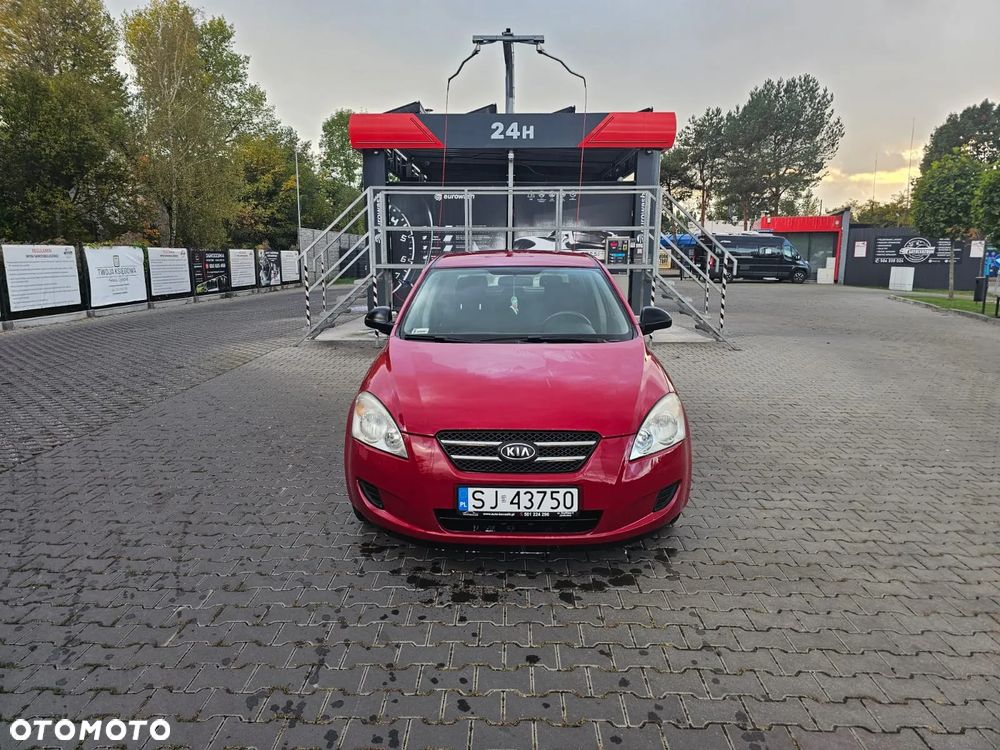 Kia Ceed 1.4 Comfort - 2