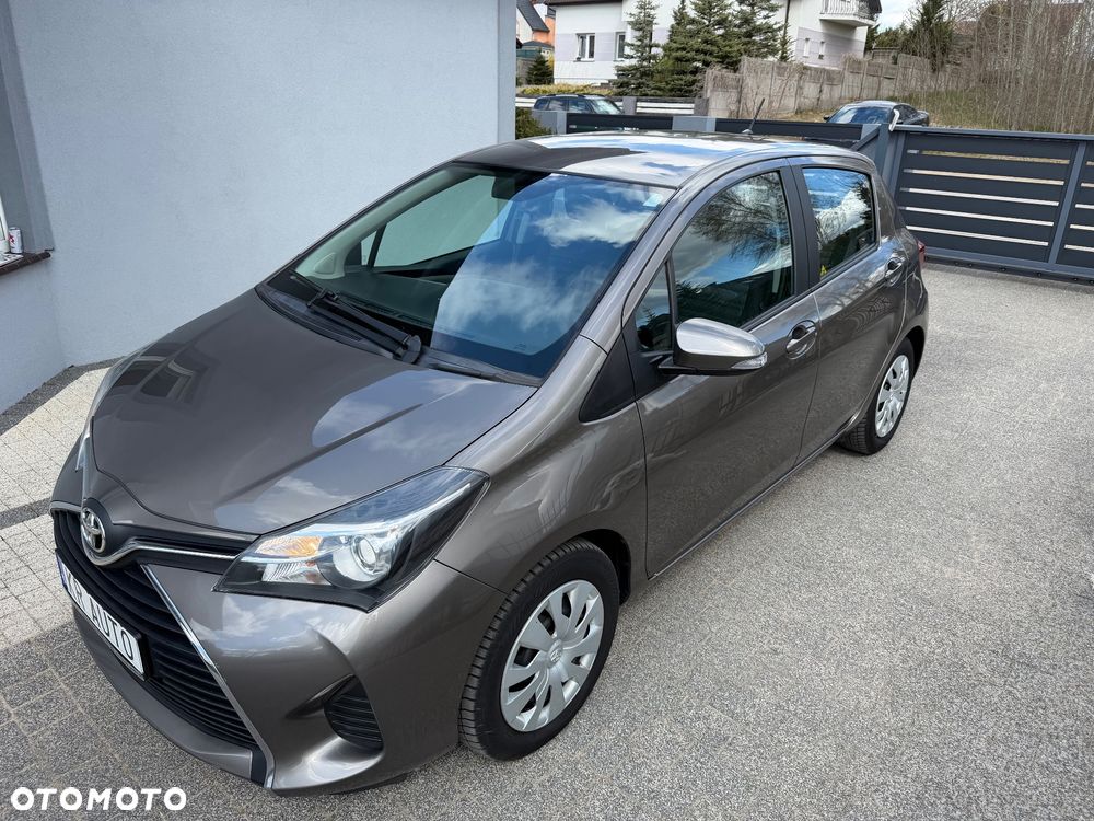 Toyota Yaris 1.33 VVT-i Executive - 25