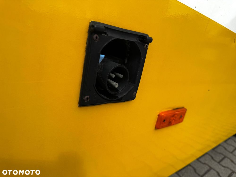 Volkswagen Transporter - 40