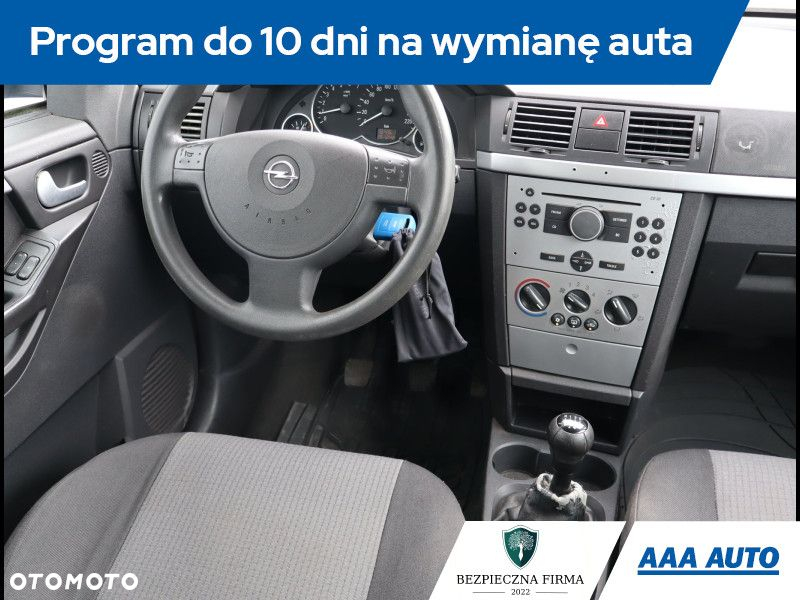 Opel Meriva - 8