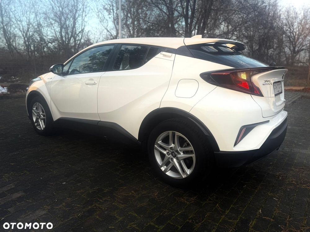 Toyota C-HR - 14