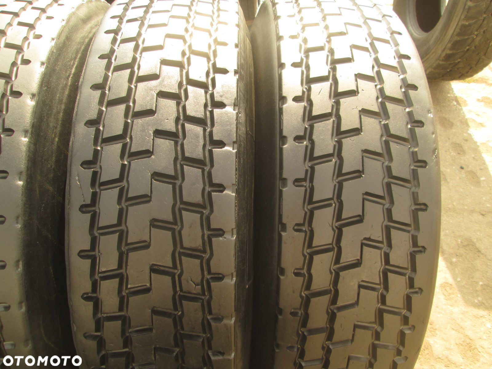 Opony ciężarowe 265/70/17.5 Bieżnikowana WZÓR MICHELIN. Opony ciężarowe - 5