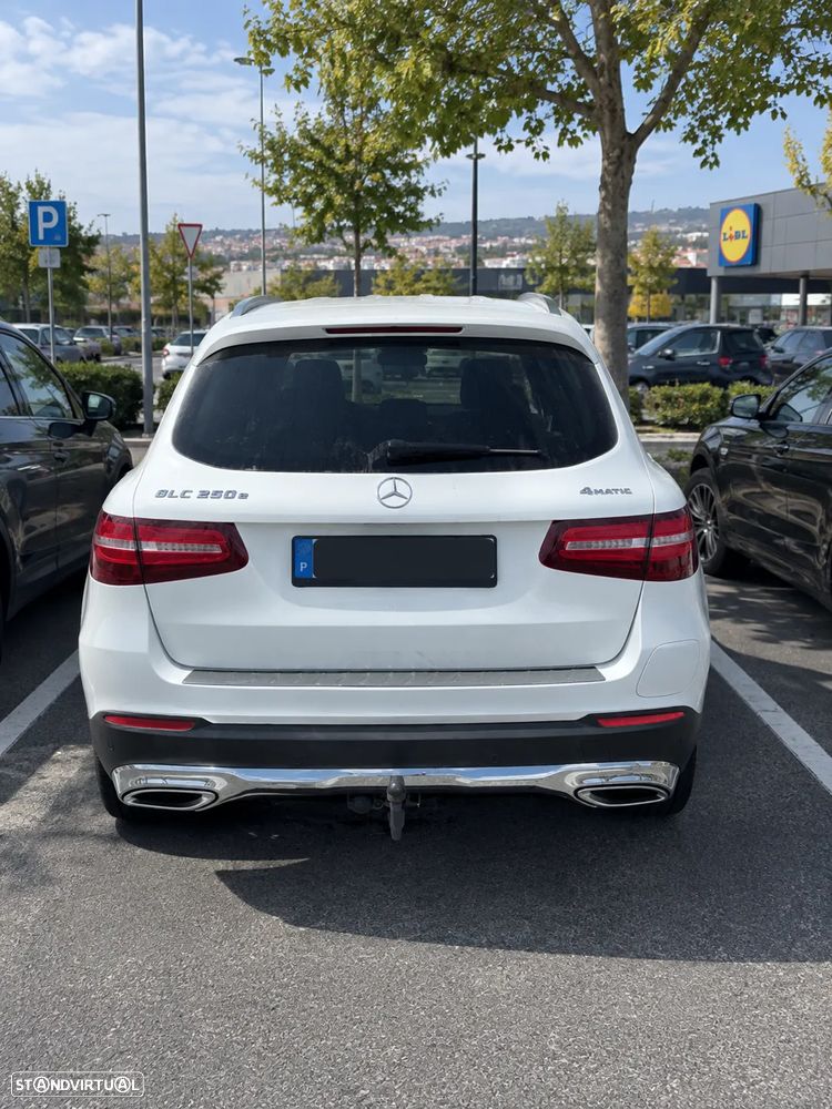 Mercedes-Benz GLC 300 - 3