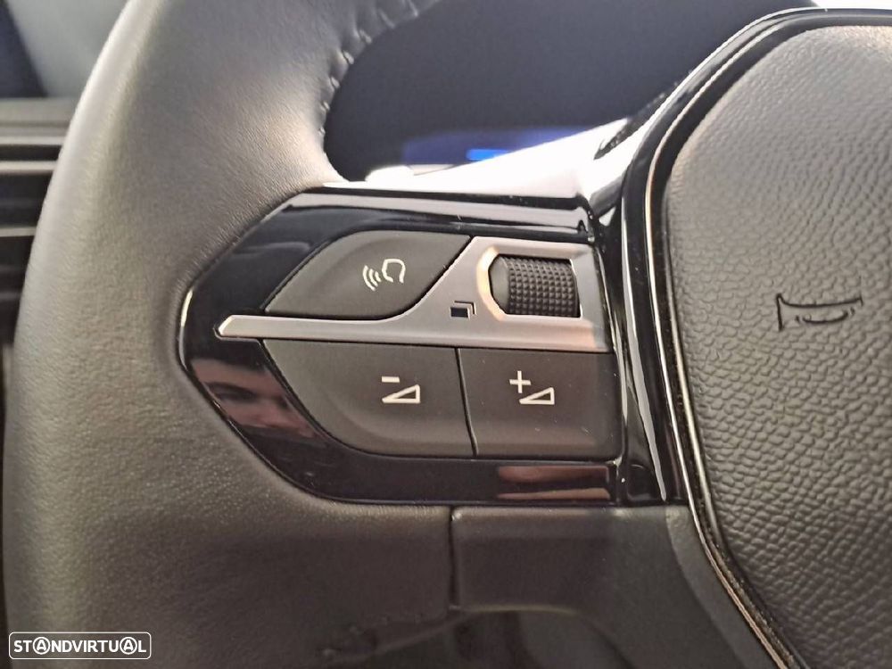 Peugeot 208 1.2 PureTech Allure EAT8 - 15