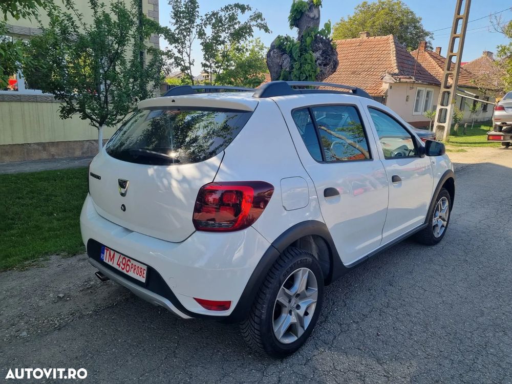 Dacia Sandero 0.9 90CP Stepway - 4