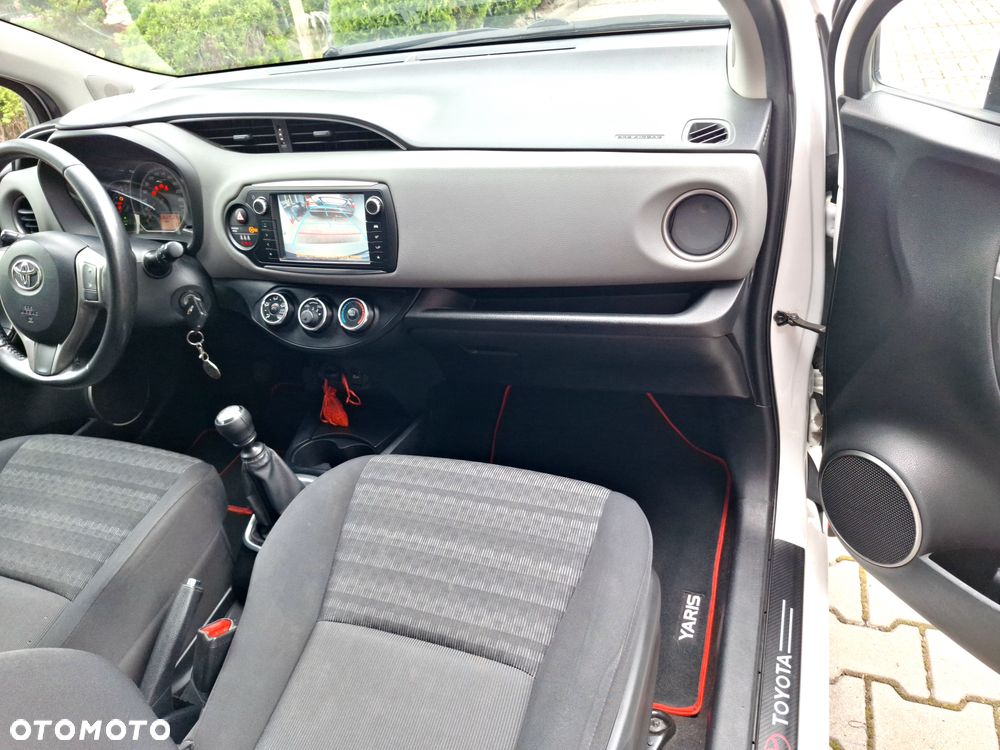 Toyota Yaris - 20
