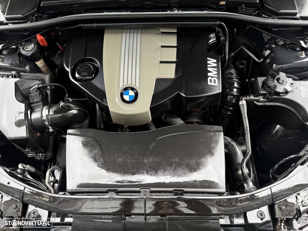 BMW 318 d DPF Edition Sport - 25