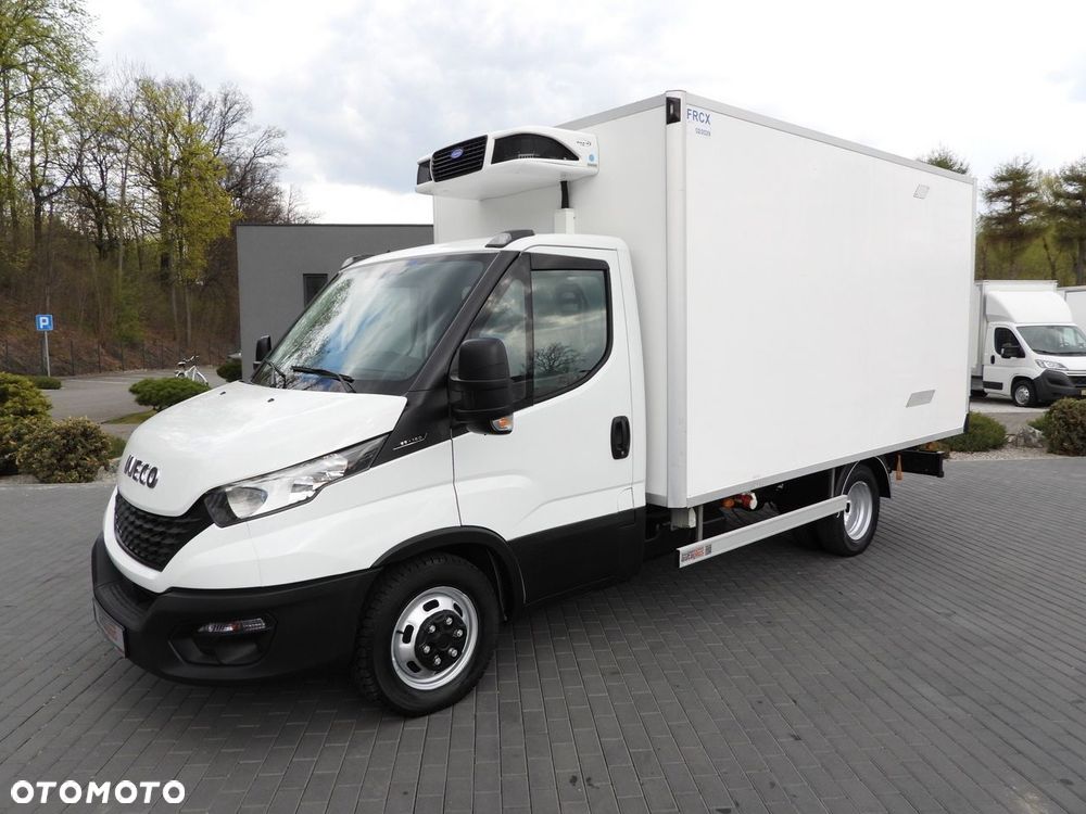 Iveco DAILY 35C16 CHŁODNIA KONTENER -1*C ZASILANIE 230V TEMPOMAT NAWIGACJA BLIŹNIACZE KOŁA KLIMATYZACJA  160KM - 20