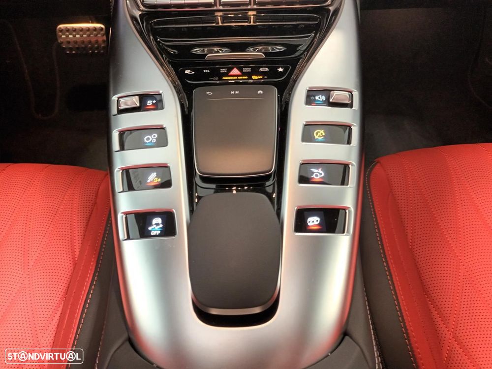 Mercedes-Benz AMG GT 53 4Matic+ - 22