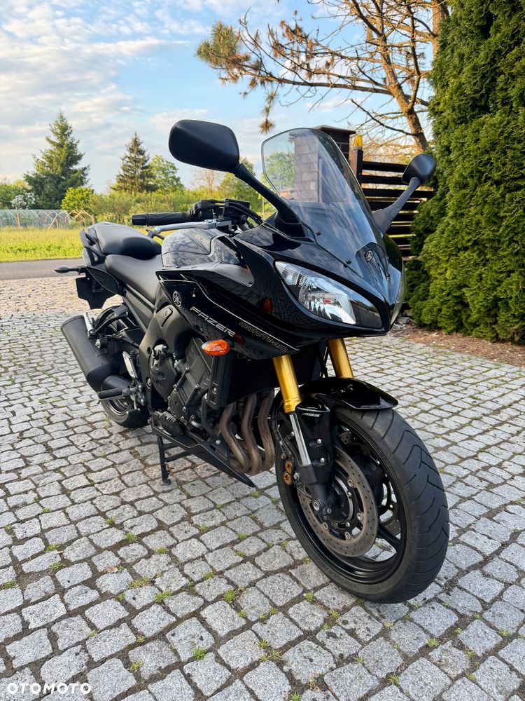 Yamaha FZ8 - 2