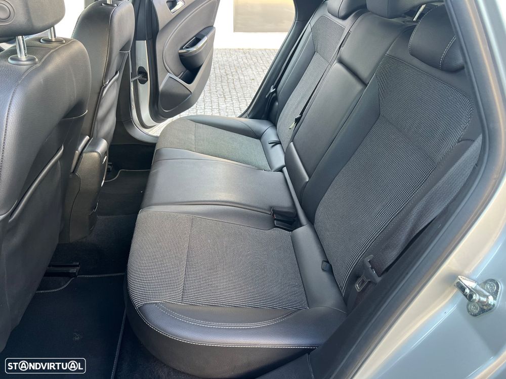 Opel Astra Sports Tourer 1.7 CDTi Cosmo - 9