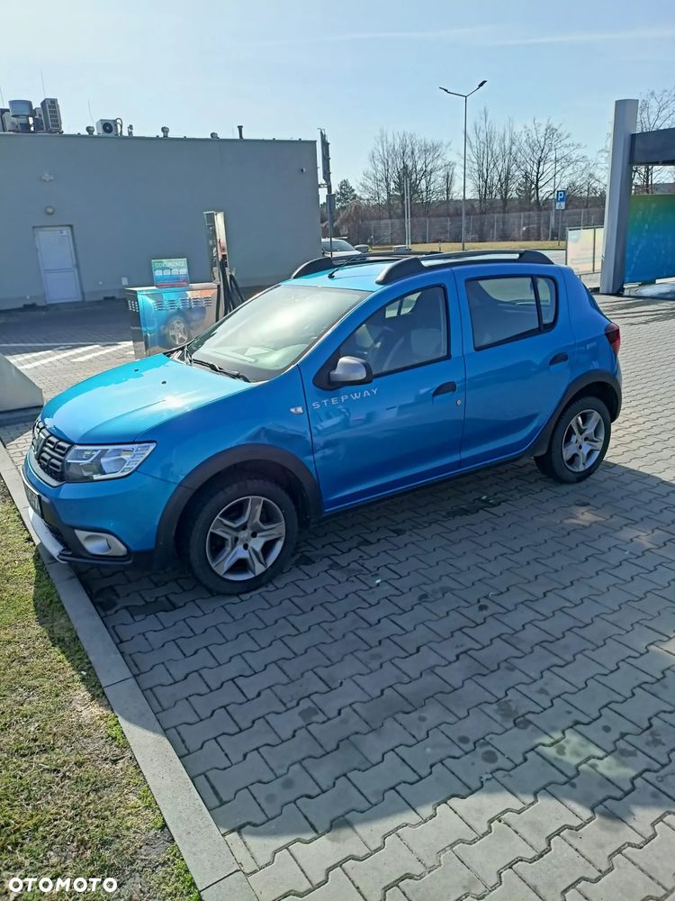 Dacia Sandero - 1