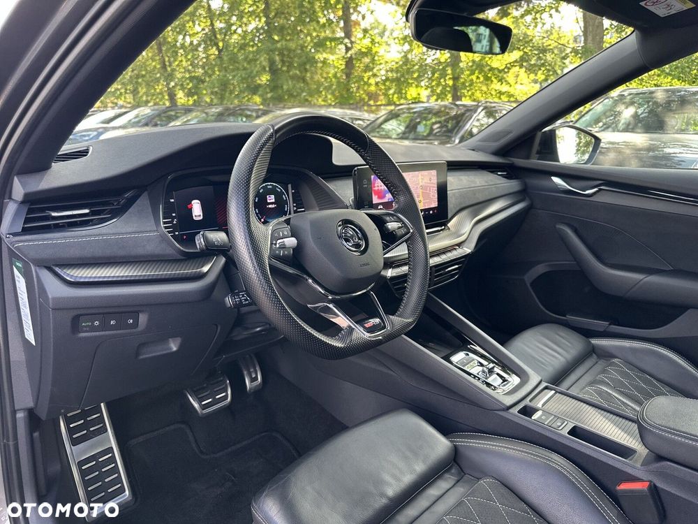 Skoda Octavia 2.0 TDI RS DSG - 13