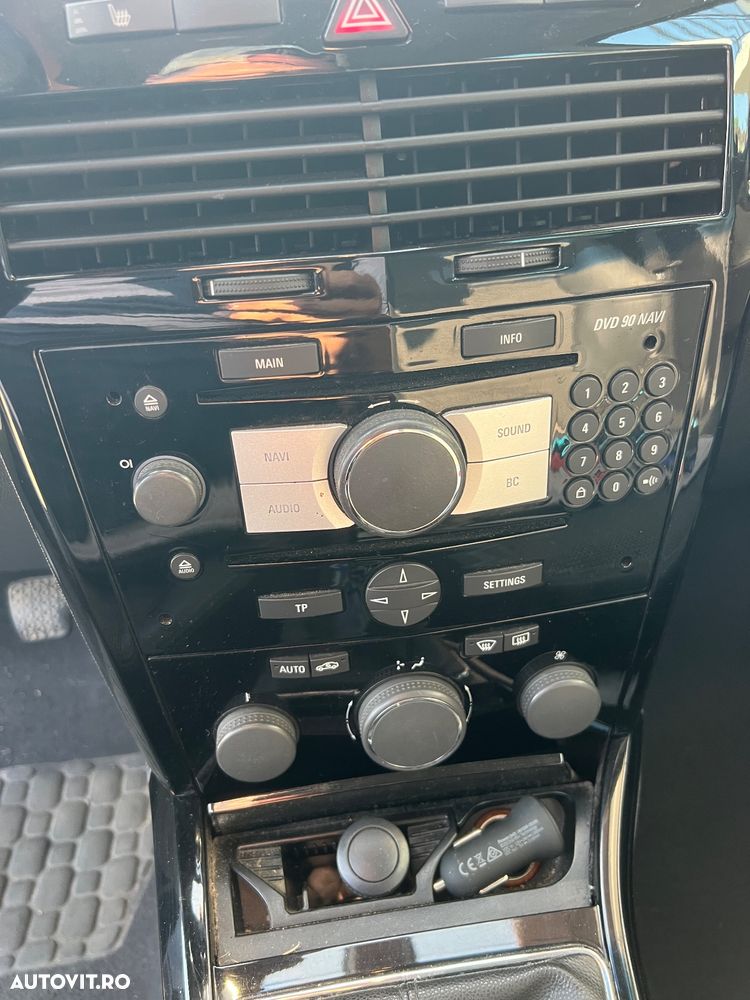 Opel Astra - 11