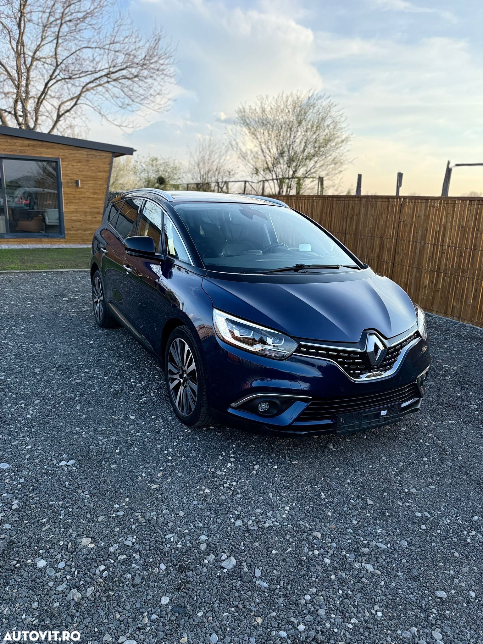 Renault Grand Scenic BLUE dCi 150 EDC BOSE EDITION - 1