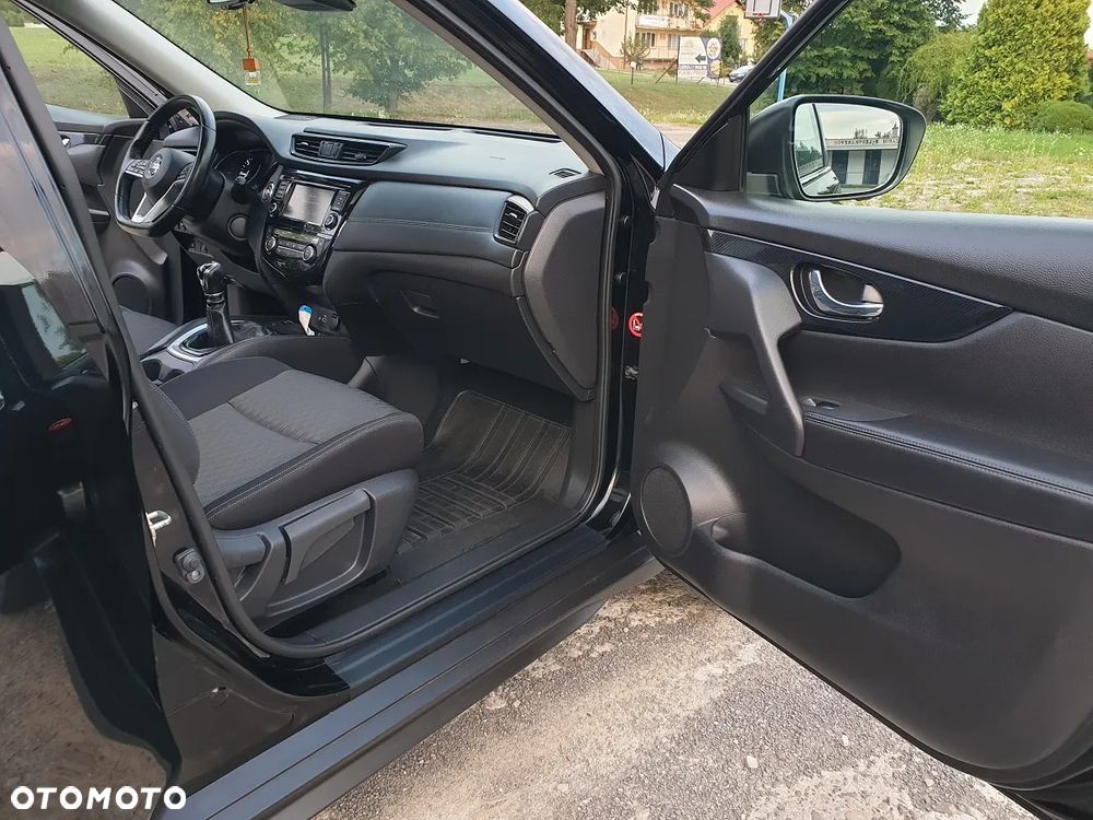 Nissan X-Trail 1.7 dCi ALL-MODE 4x4i N-Connecta - 28