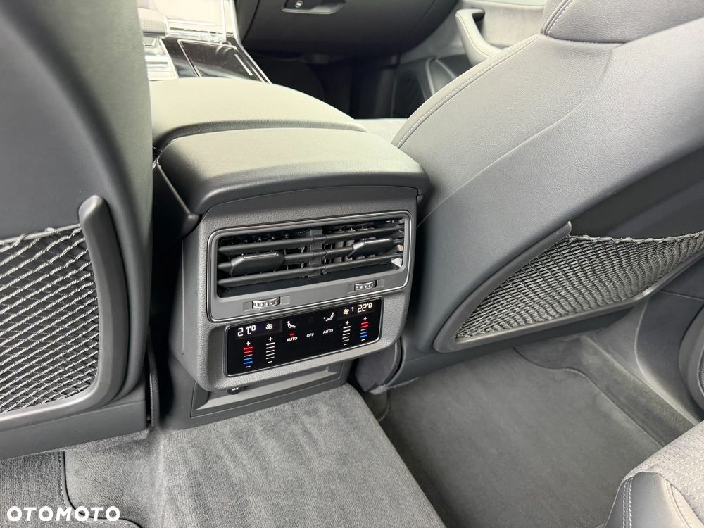 Audi SQ8 - 20