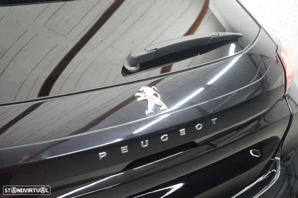 Peugeot 208 1.5 BlueHDi Allure Pack - 12