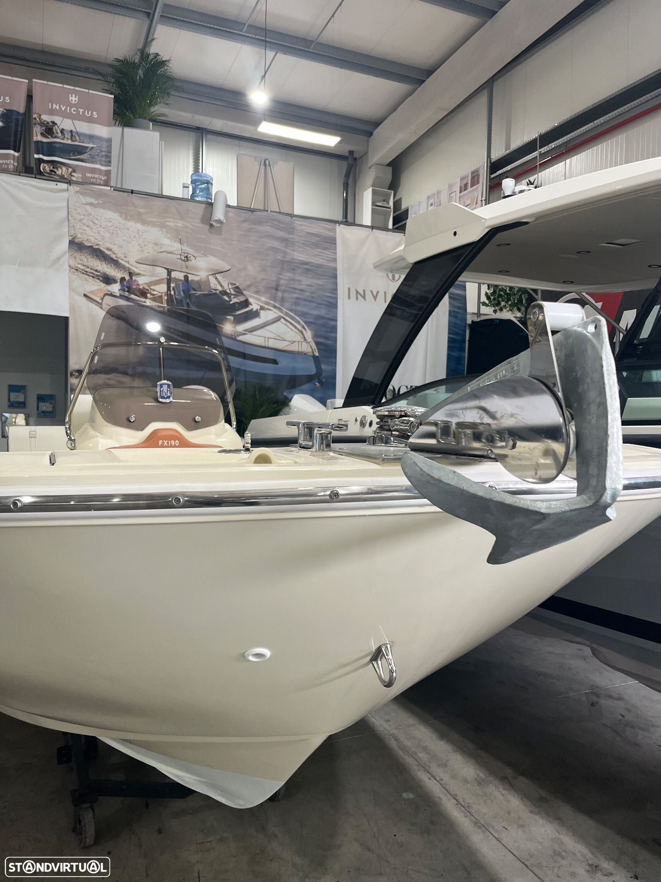 Invictus Yachts FX 190 - 7