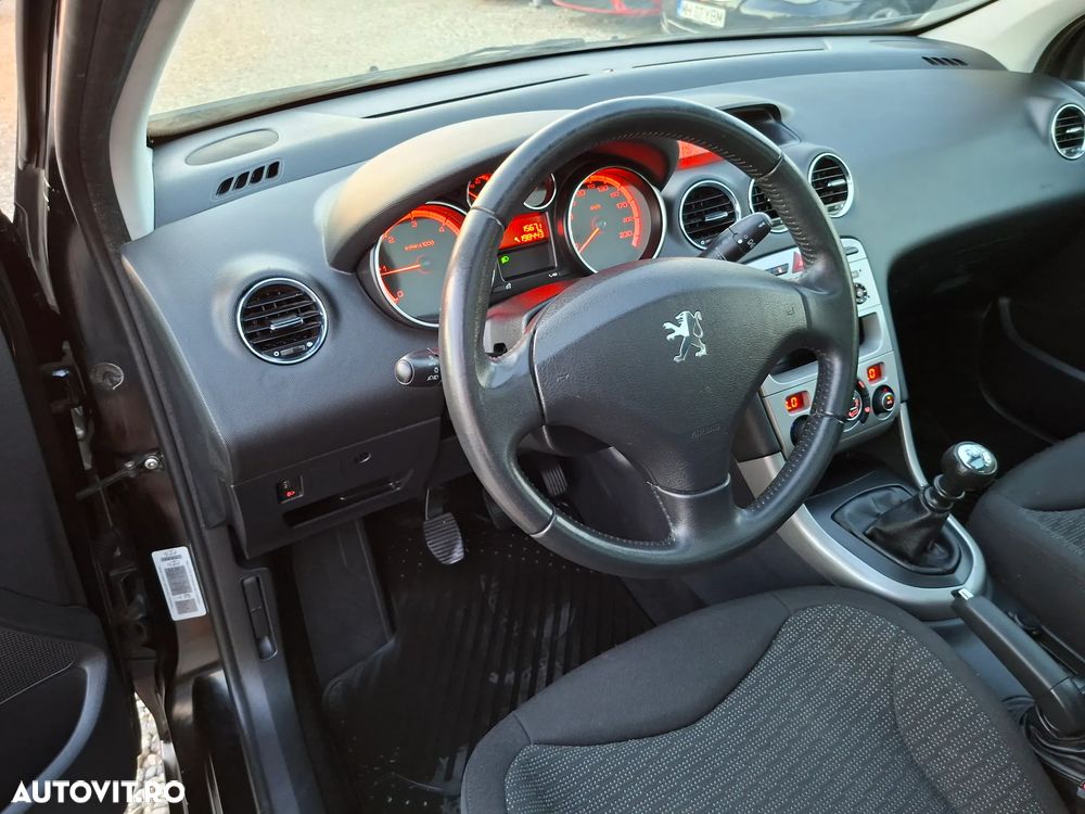 Peugeot 308 - 14