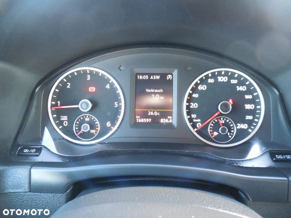 Volkswagen Tiguan 2.0 TDI SCR BlueMotion Technology Lounge Sport & Style - 22