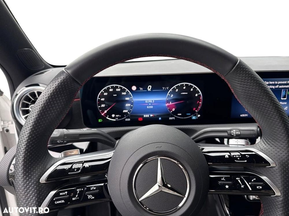 Mercedes-Benz A 220 - 8