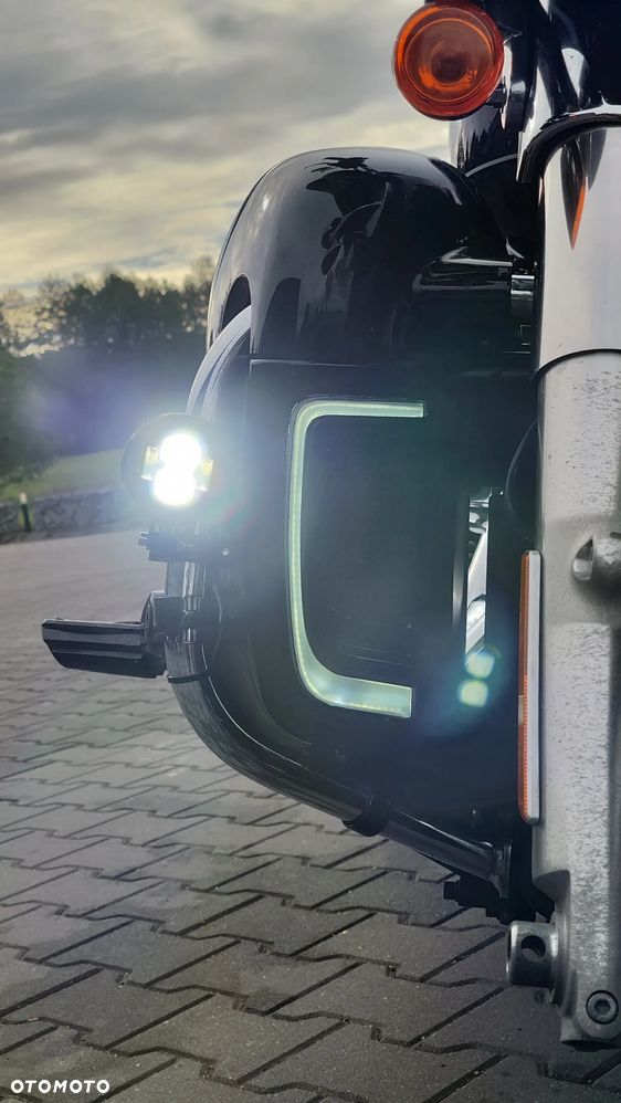 Harley-Davidson Touring Ultra Limited - 14